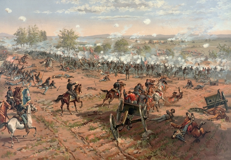 Streľba z moderných zbraní z bezprostrednej blízkosti spôsobila pri Gettysburgu masaker. Na koni sleduje boj generál Hancock z armády Únie.